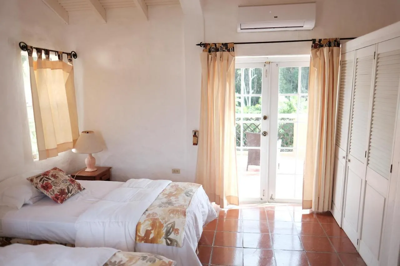 Coral Reef Villa Bon Accord Village